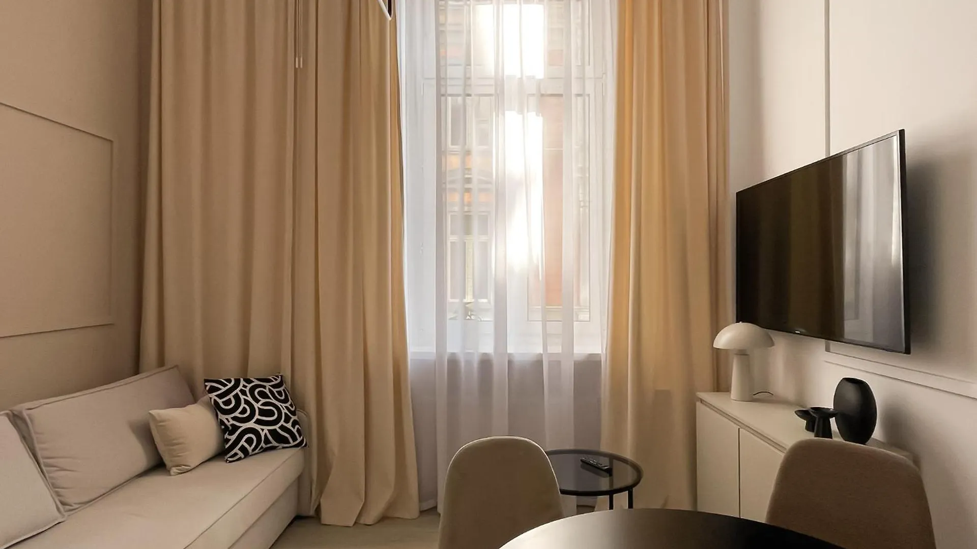 Visiting Apartments - Leszczynskiego Wrocław 0*,  Polónia